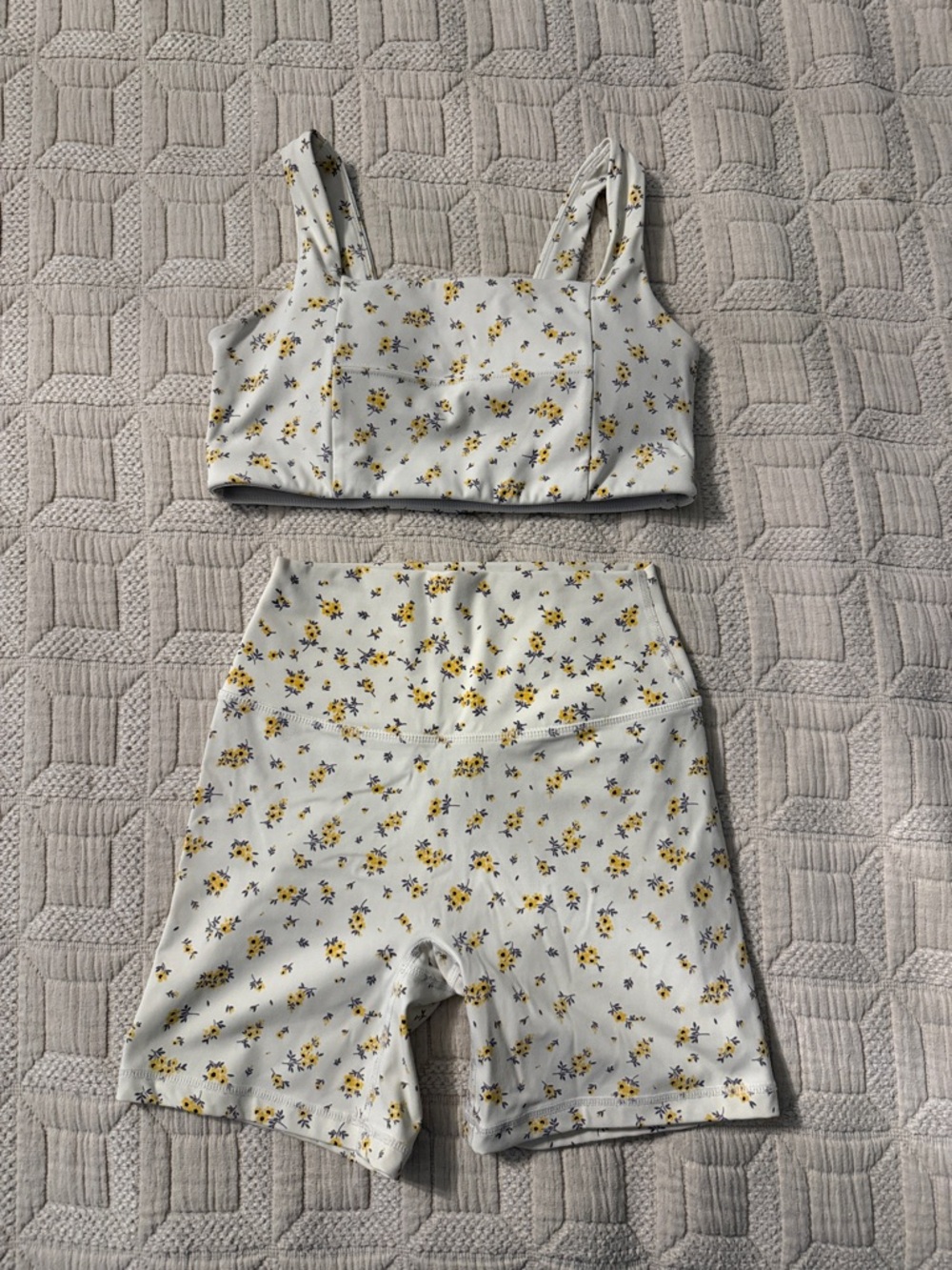 Women's White Floral Active Set - Sports Bra & High-Waist Shorts